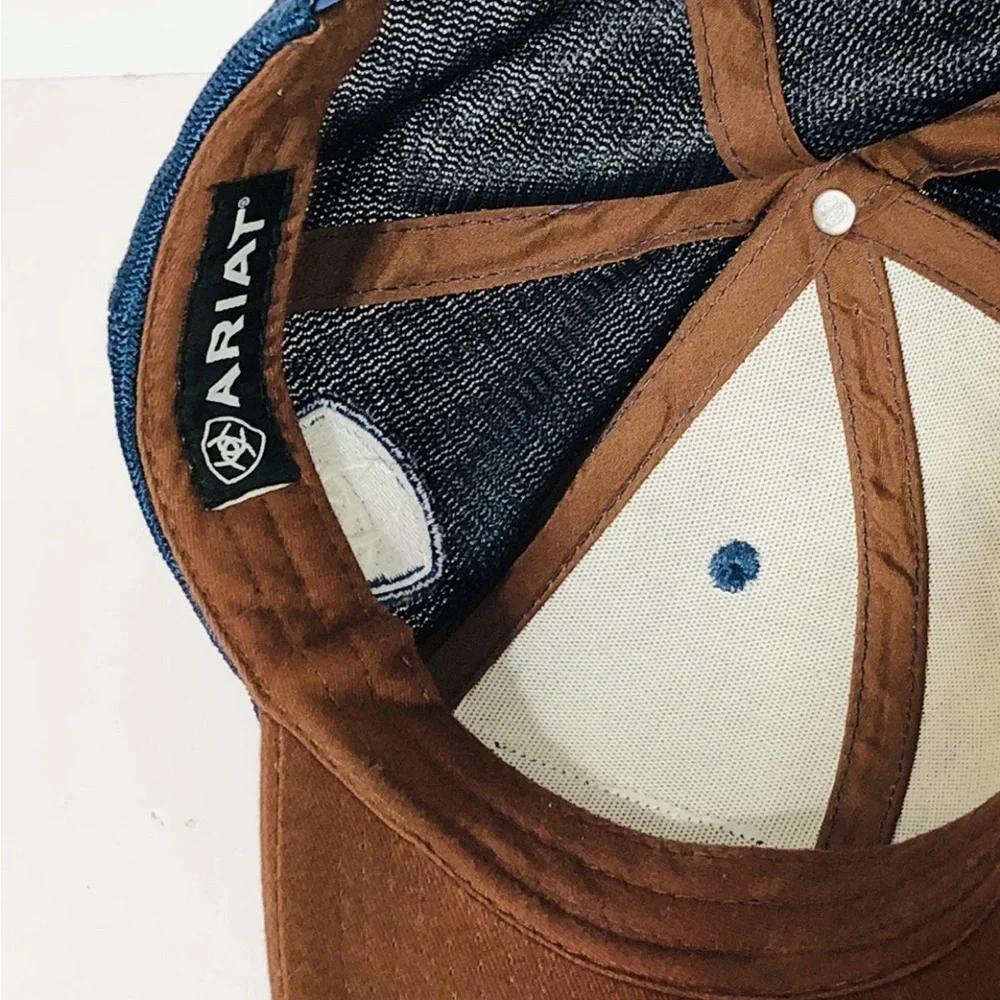Ariat Women’s Adjustable Cactus Cap Hat Snap Back OS Fits Most Catus Theme